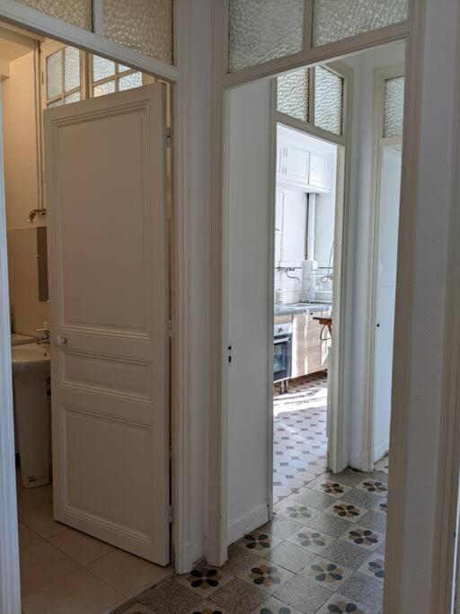 Amazing 2-Bedroom Apartment In Nice Near The Beach Eksteriør billede